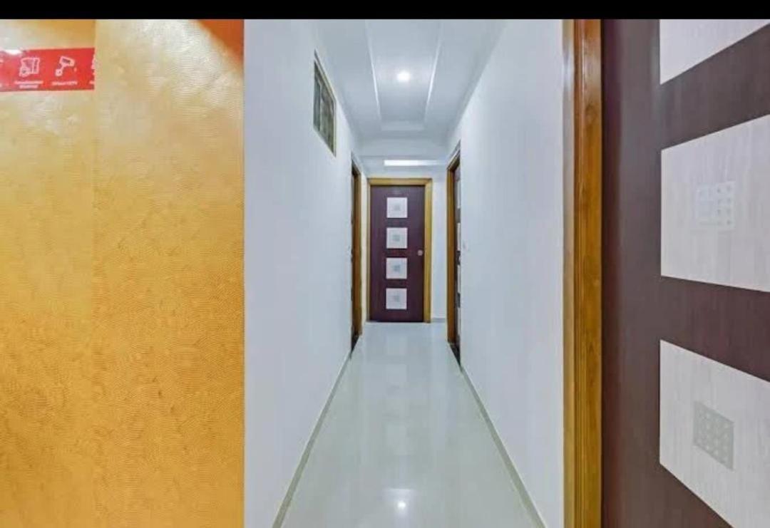 Hotel Anjali Palace Ahmedabad Luaran gambar