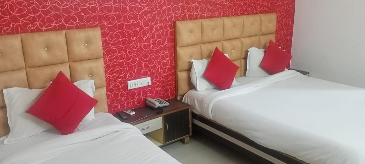 Hotel Anjali Palace Ahmedabad Luaran gambar